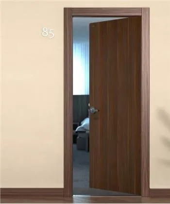 Porte impiallacciate in legno per hotel
